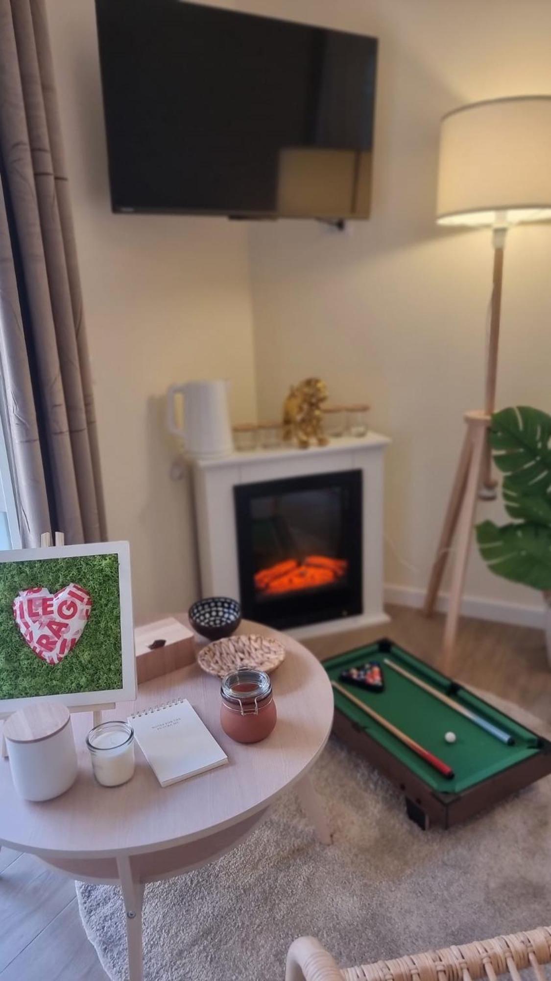 San Carlo Apartments B&B Caserta Eksteriør bilde