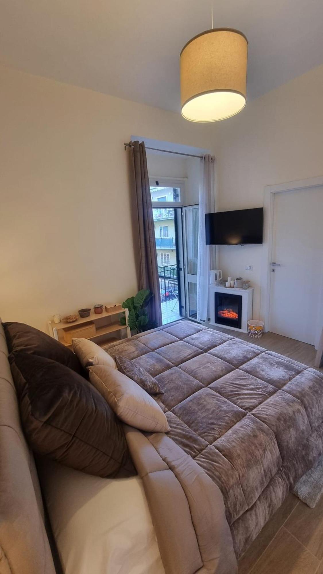 San Carlo Apartments B&B Caserta Eksteriør bilde